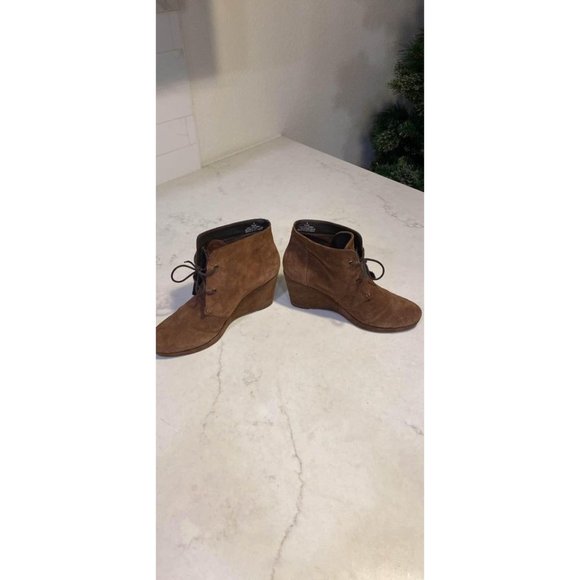 Blondo Paige Womens Size 8 Waterproof Booties Ankle Boots Lace Up Wedge Leather - Picture 4 of 6